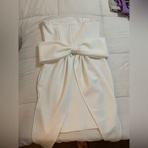 Strapless White rehearsal dress with bow and arm cuffs